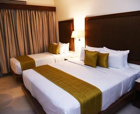 Lakshana Service Apartment - Big Temple Thanjavur Luaran gambar