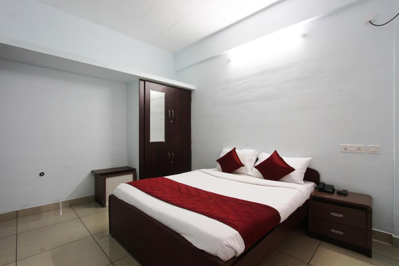 Lakshana Service Apartment - Big Temple Thanjavur Luaran gambar