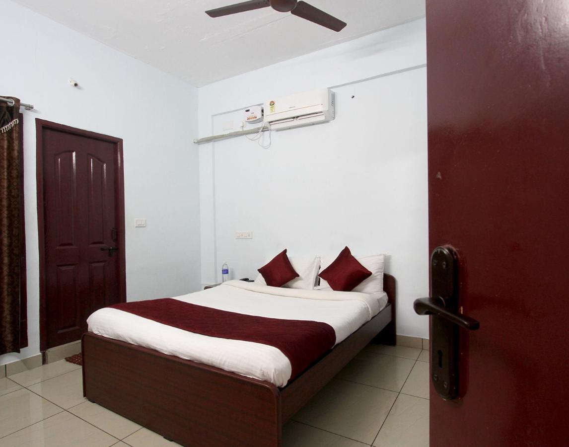 Lakshana Service Apartment - Big Temple Thanjavur Luaran gambar