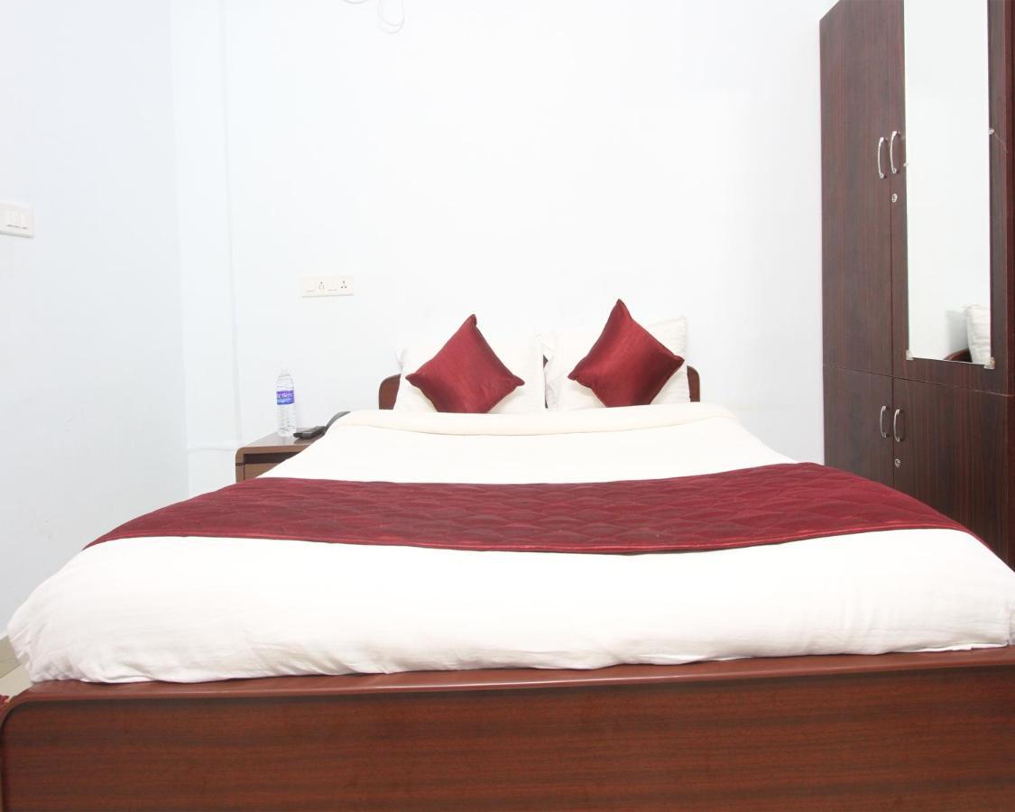 Lakshana Service Apartment - Big Temple Thanjavur Luaran gambar