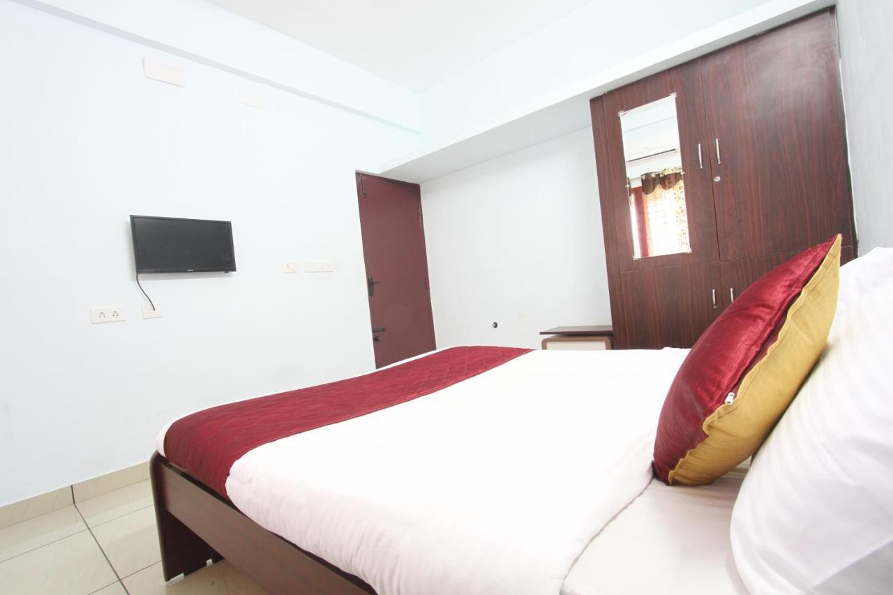 Lakshana Service Apartment - Big Temple Thanjavur Luaran gambar