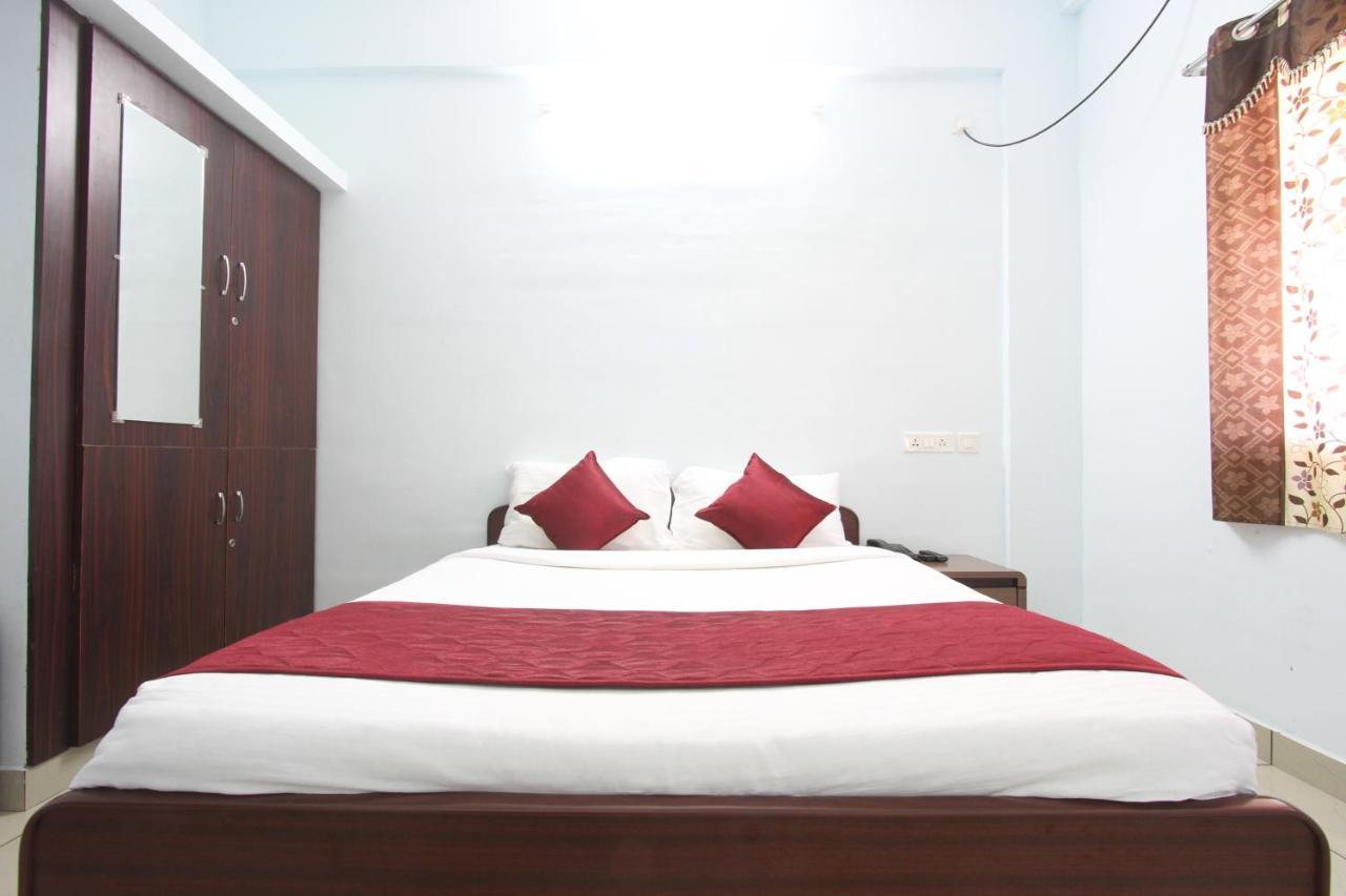 Lakshana Service Apartment - Big Temple Thanjavur Luaran gambar